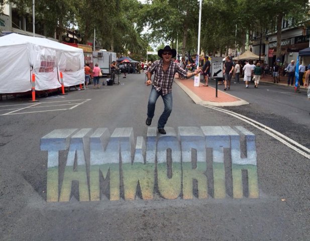 fRETfEST FOUNDER Al Buchan having fun at Tamworth 2015